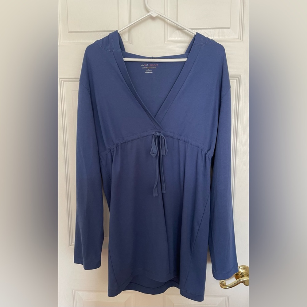 New York & Company oversized hooded tunic with drawstring waist, never worn
